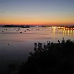 Vacation Between The Waters 度假居