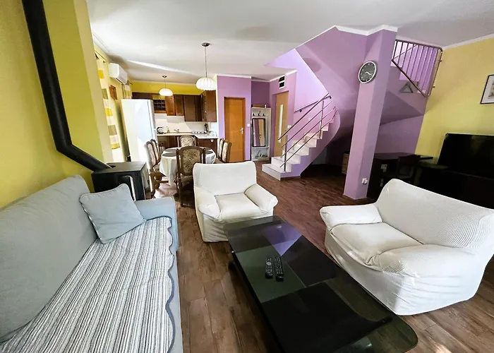 Vacation Between The Waters Дом отдыха