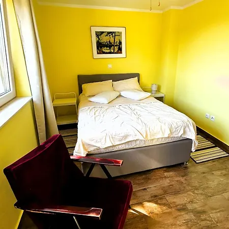 Vacation Between The Waters Pakoštane