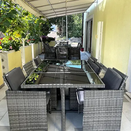 Holiday home Vacation Between The Waters